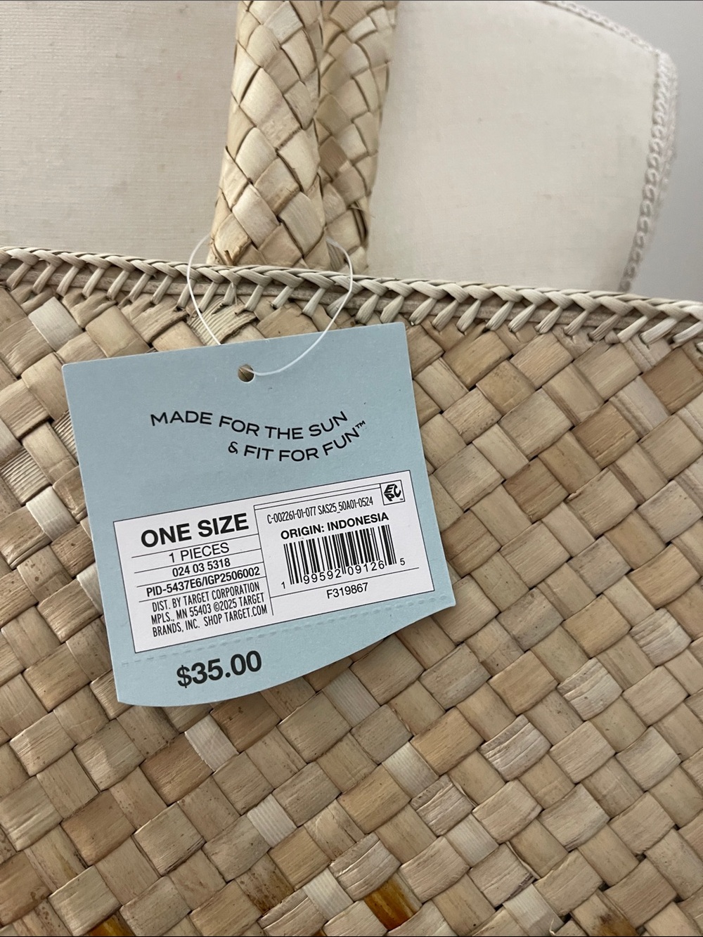 Shade & Shore Brown and Cream Woven Ombre Tote - Picture 9 of 9